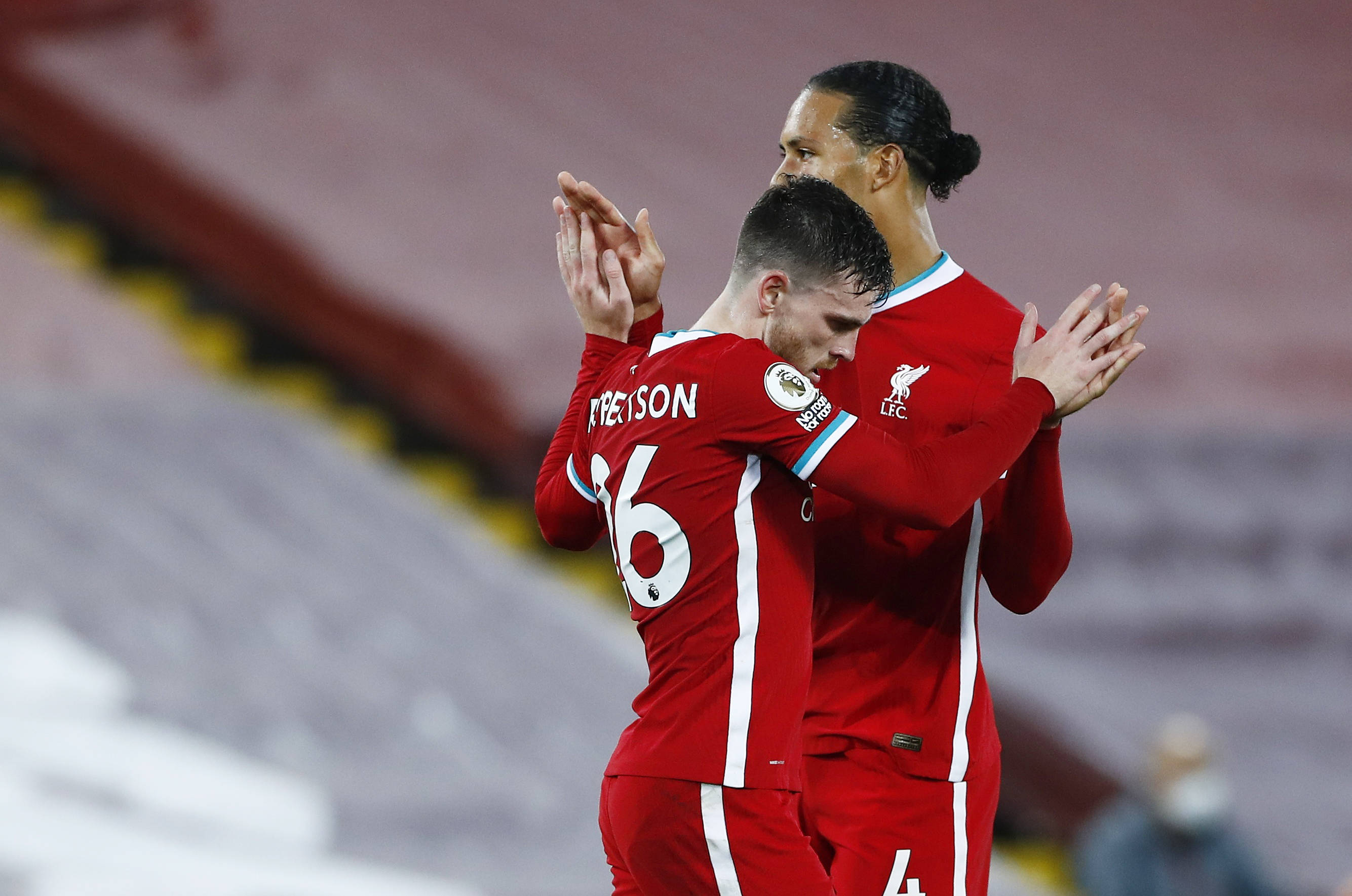 他再次与国 他再次与国